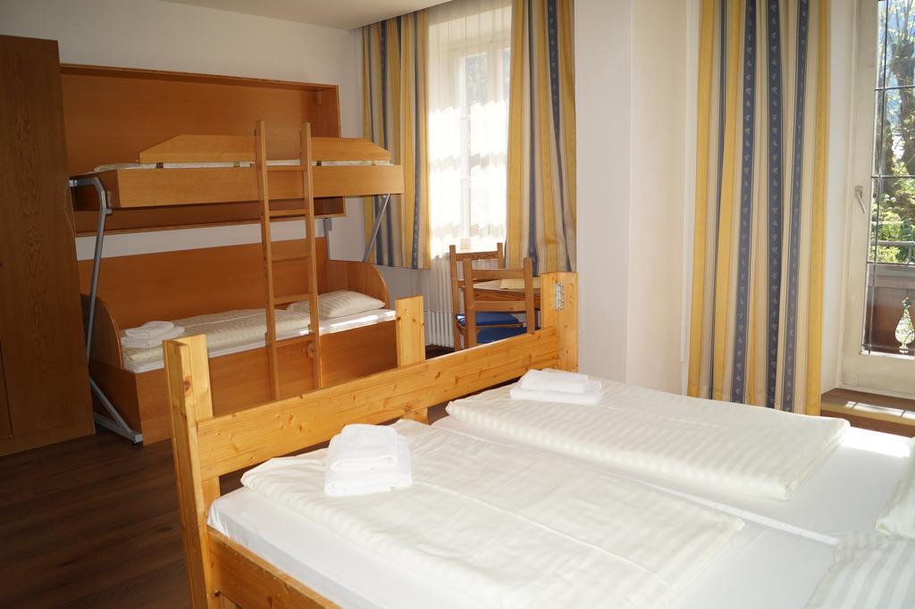 Hotel Youhey Am Wolfgangsee ストローブル エクステリア 写真
